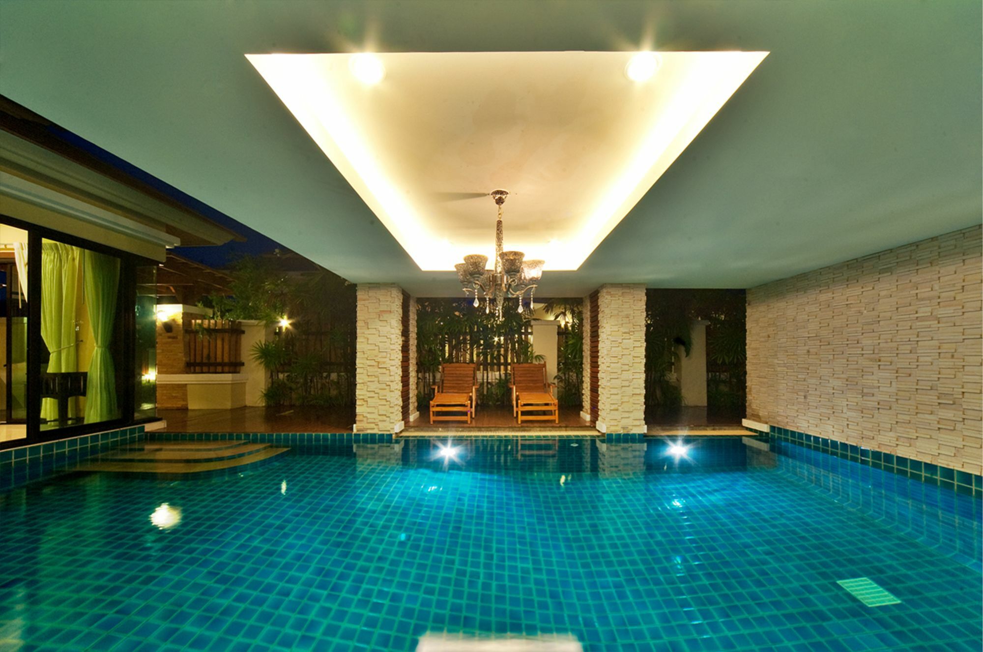 Villa Natcha Pool *