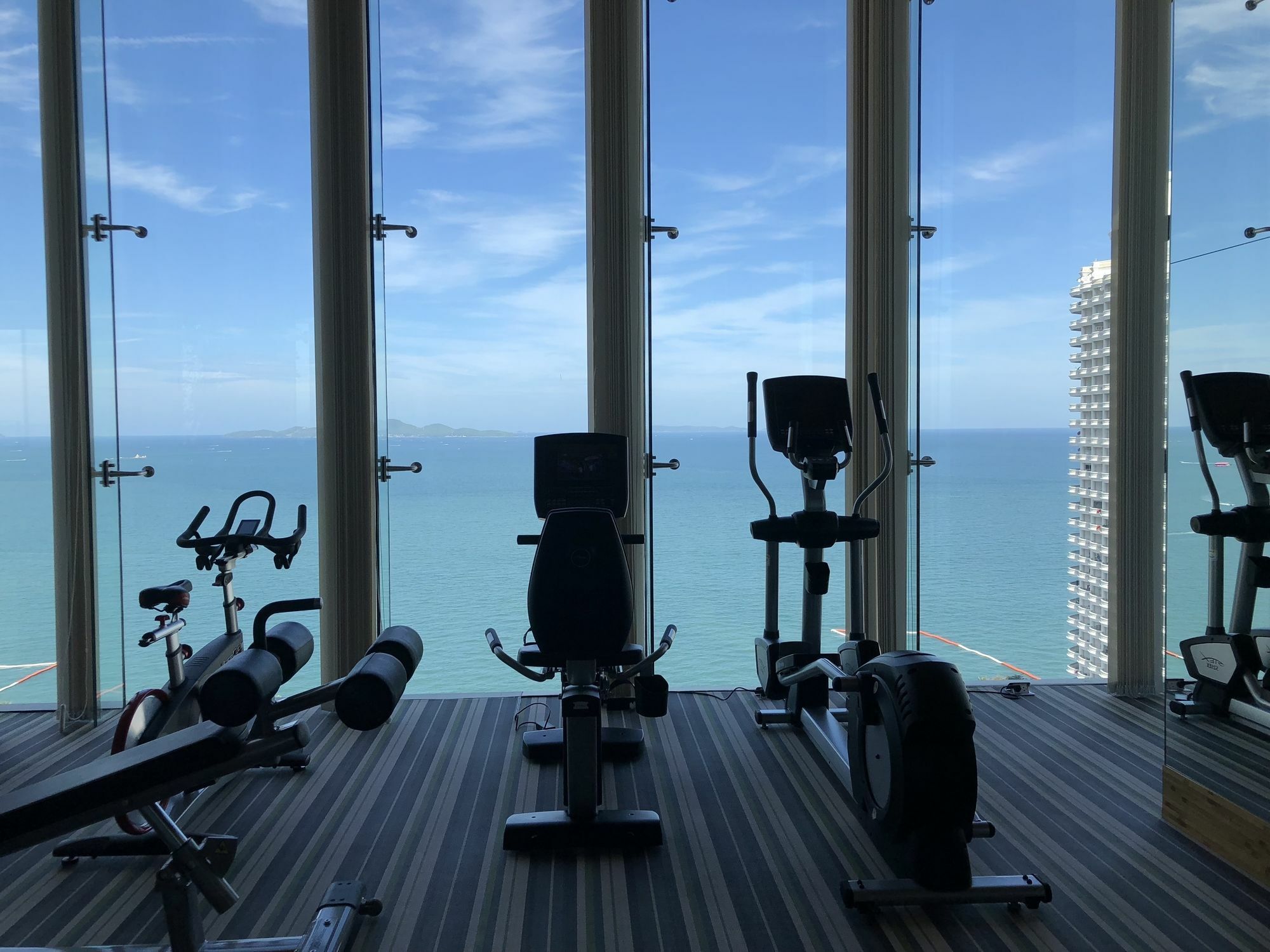 Among Riviera Of Sky 3* Pattaya