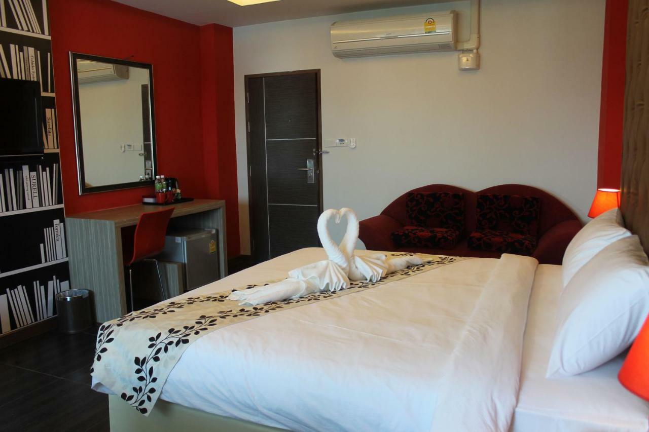 Chariot Hotel