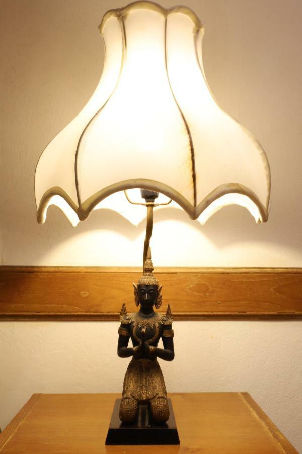 Right Spot * Pattaya