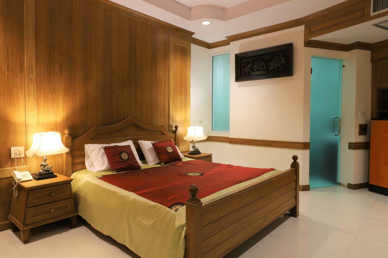 Right Spot Hotel