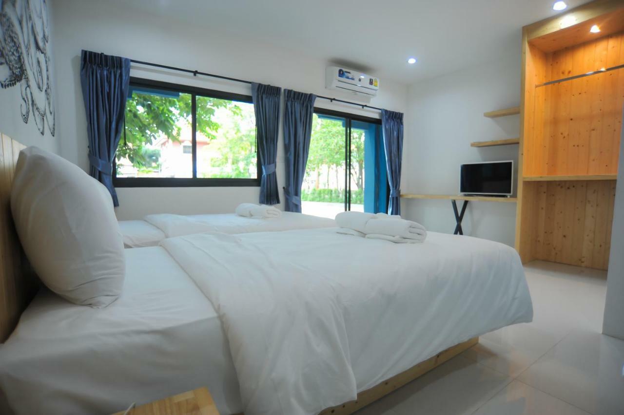 Nine Blue Hotel 3*