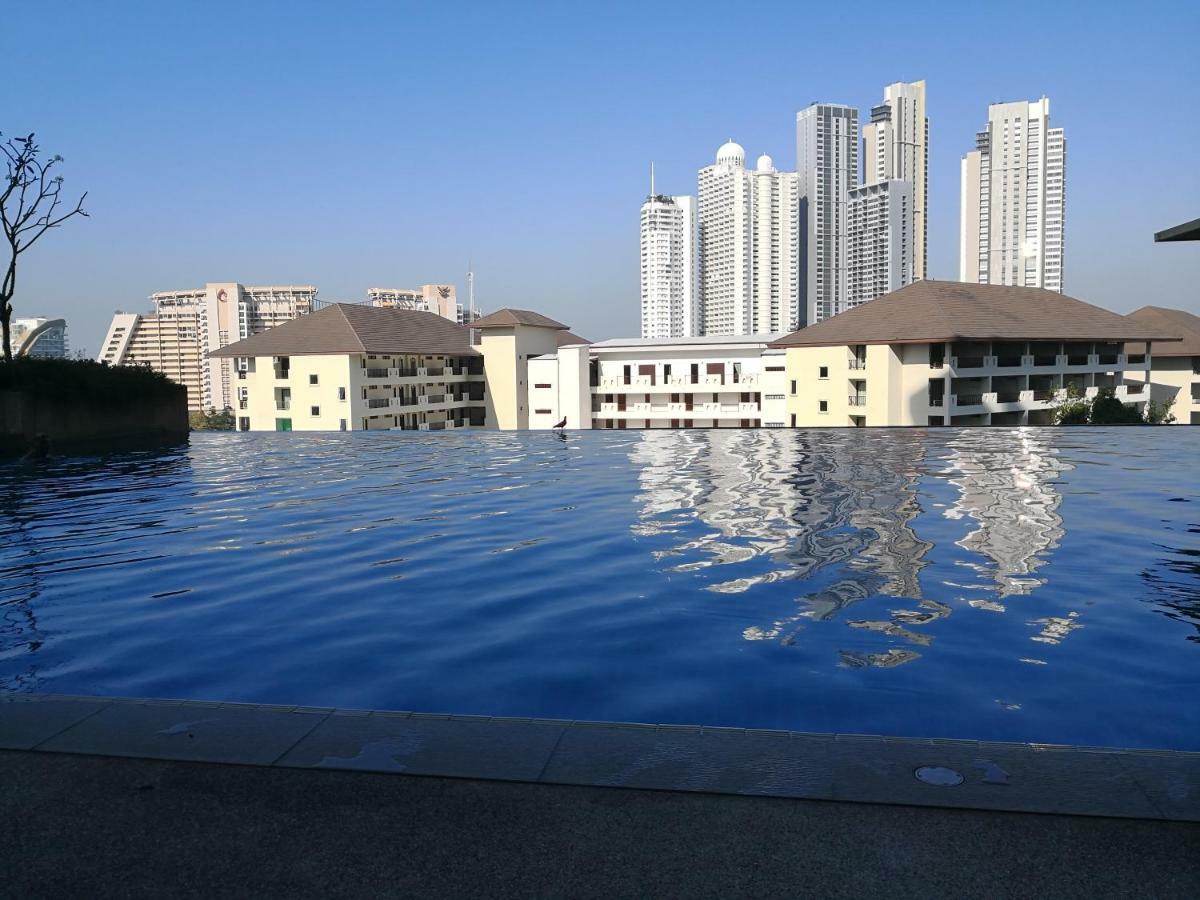 Apartment Lumpini Wong Amat Pattaya