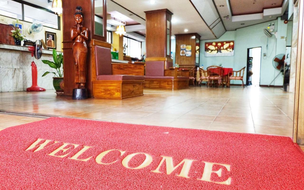 Thai Hotel