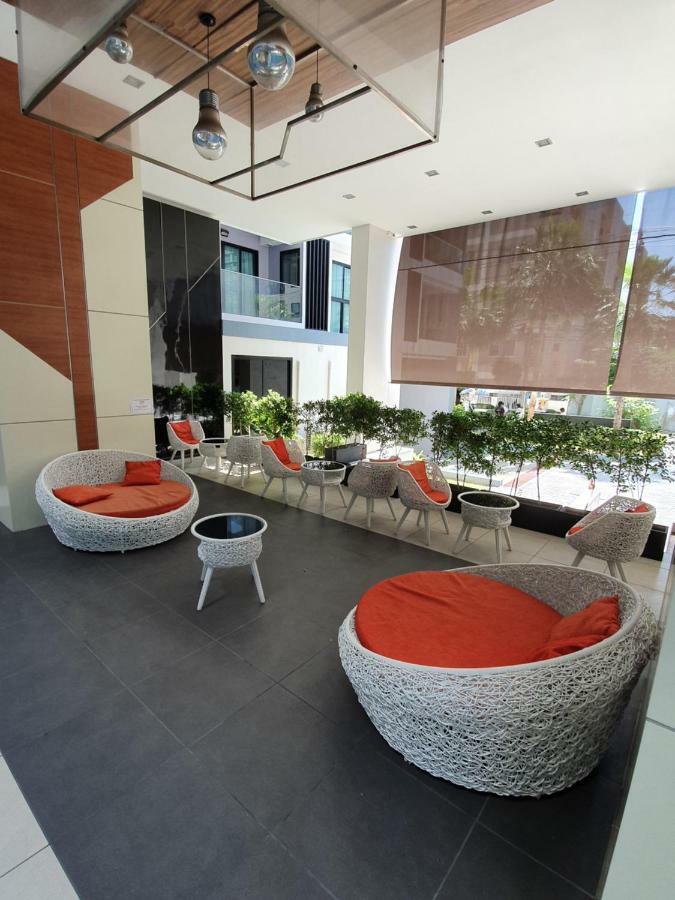 Siam Oriental Tropical Garden *