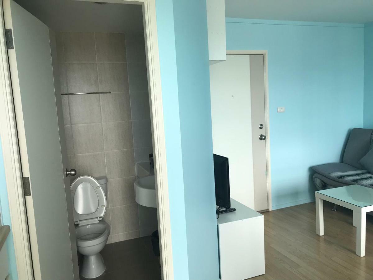 Lumpini Wong Amat Apartment