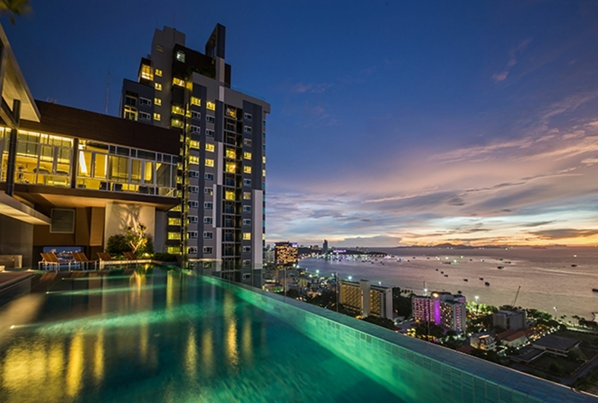 Apartment Centric Sea By Uplus
