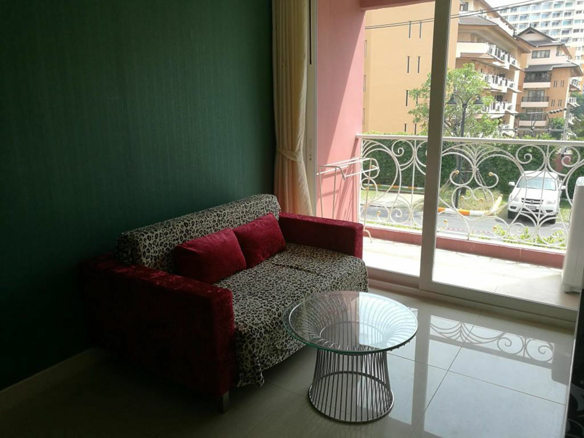 Many Caribbean Hotel 2*