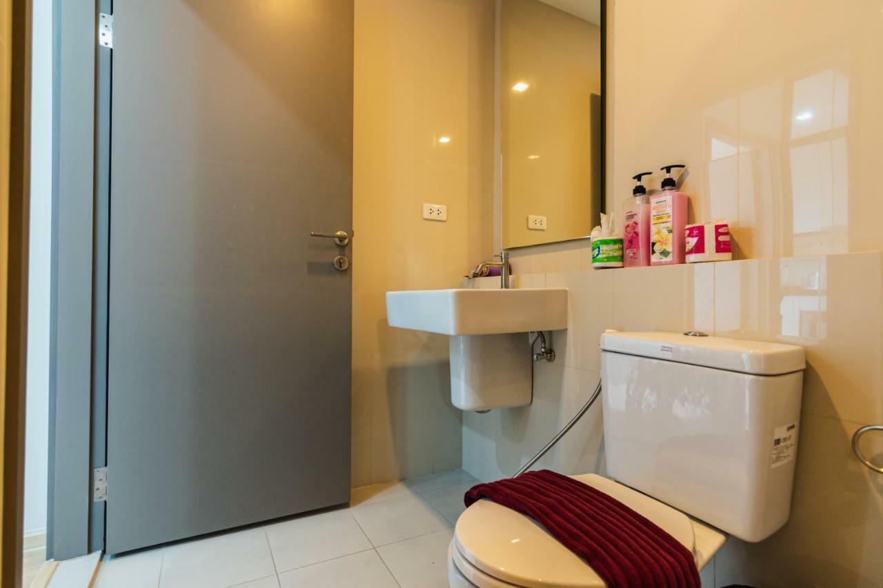 Apartment The Base By Pattaya