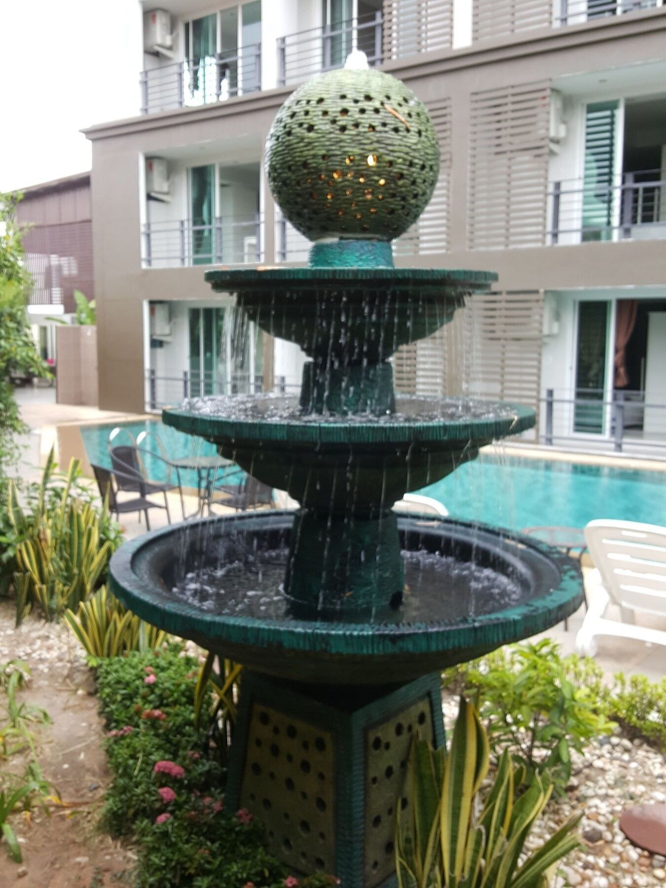 Retreat Hotel 3*