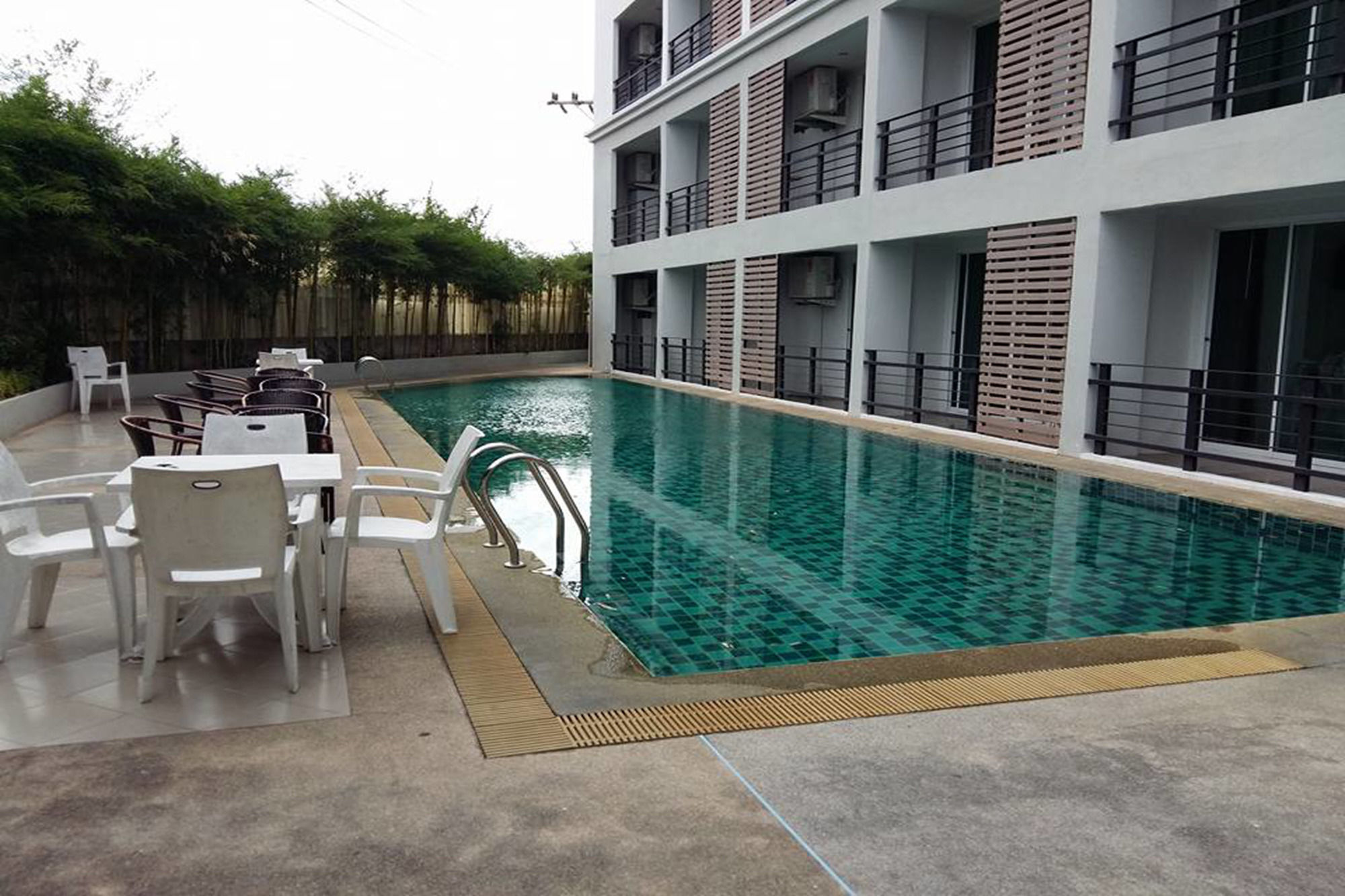 Hotel Retreat