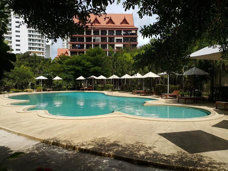 Boomerang Rooftop Apartment Pattaya