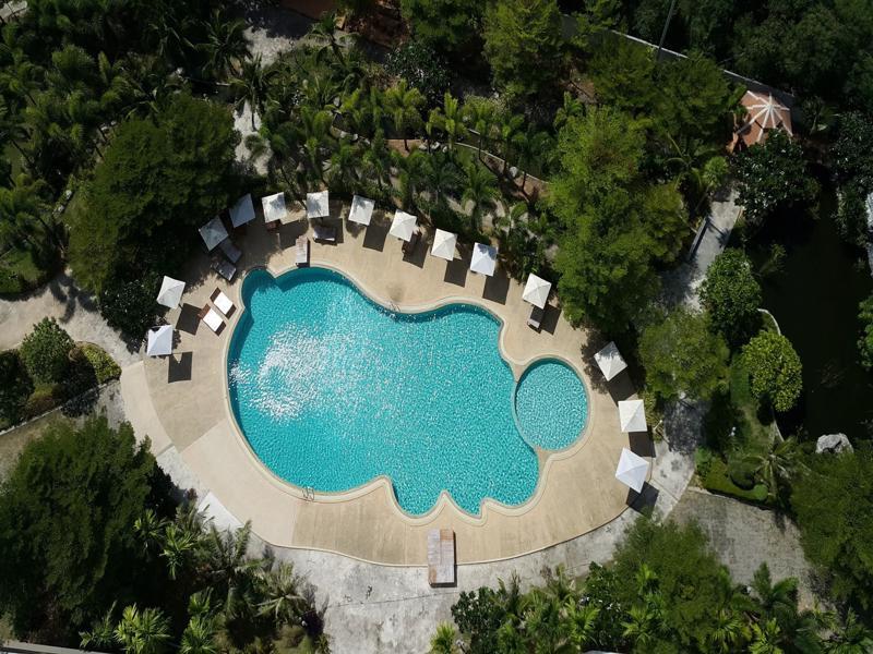 Apartment Boomerang Rooftop