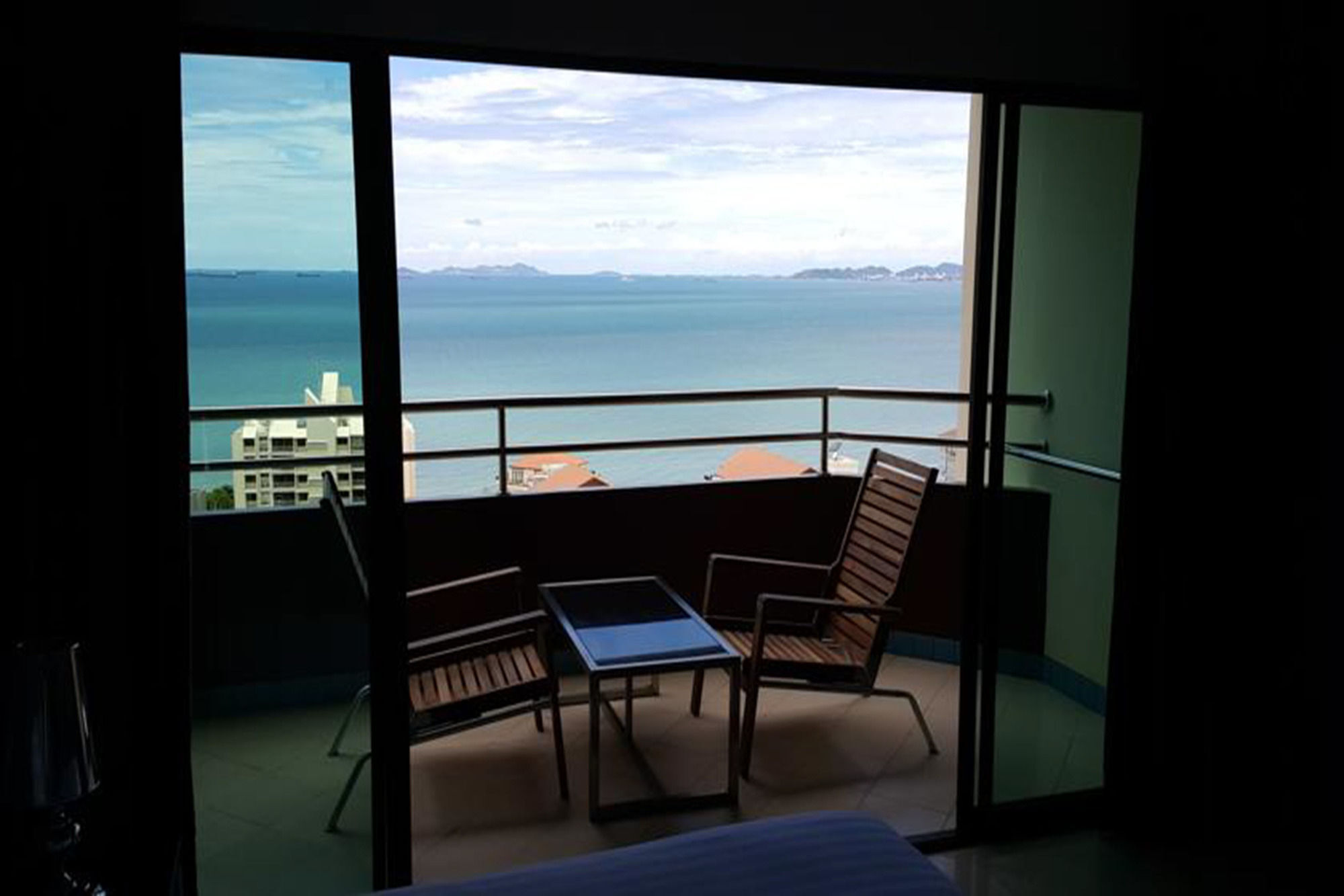 Apartment Boomerang Rooftop Pattaya