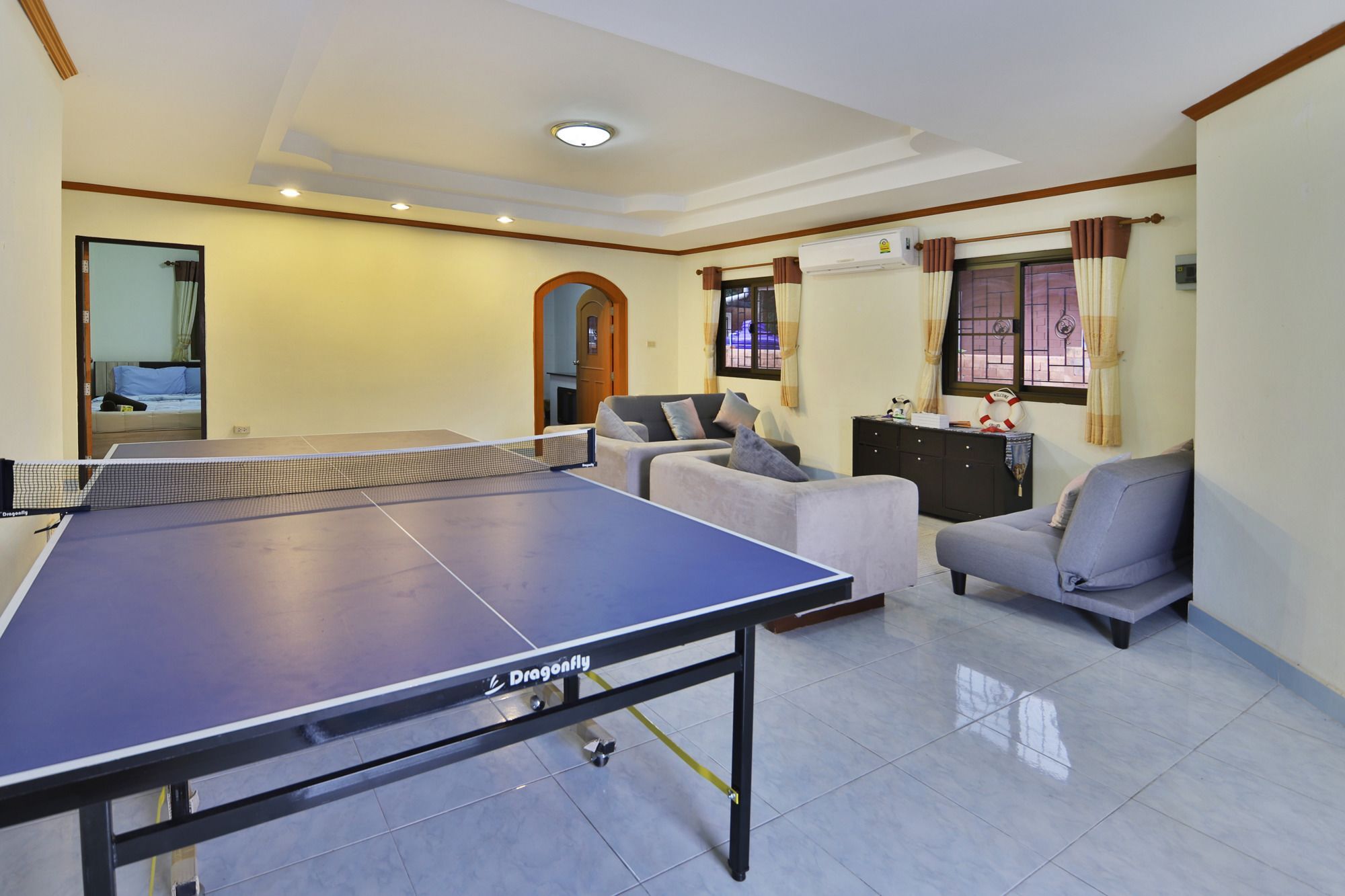Villa Nowhere Pluto Pattaya