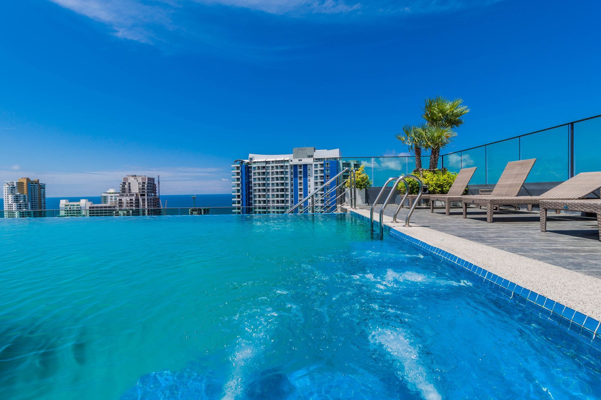 The Point Pratumnak By Psr Pattaya