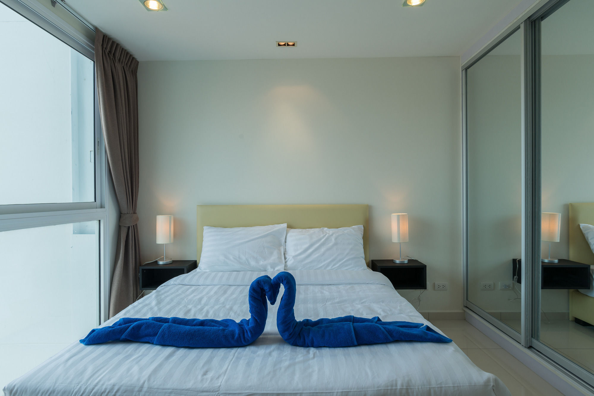 Apartment Art On The Hill By Sunny Pattaya