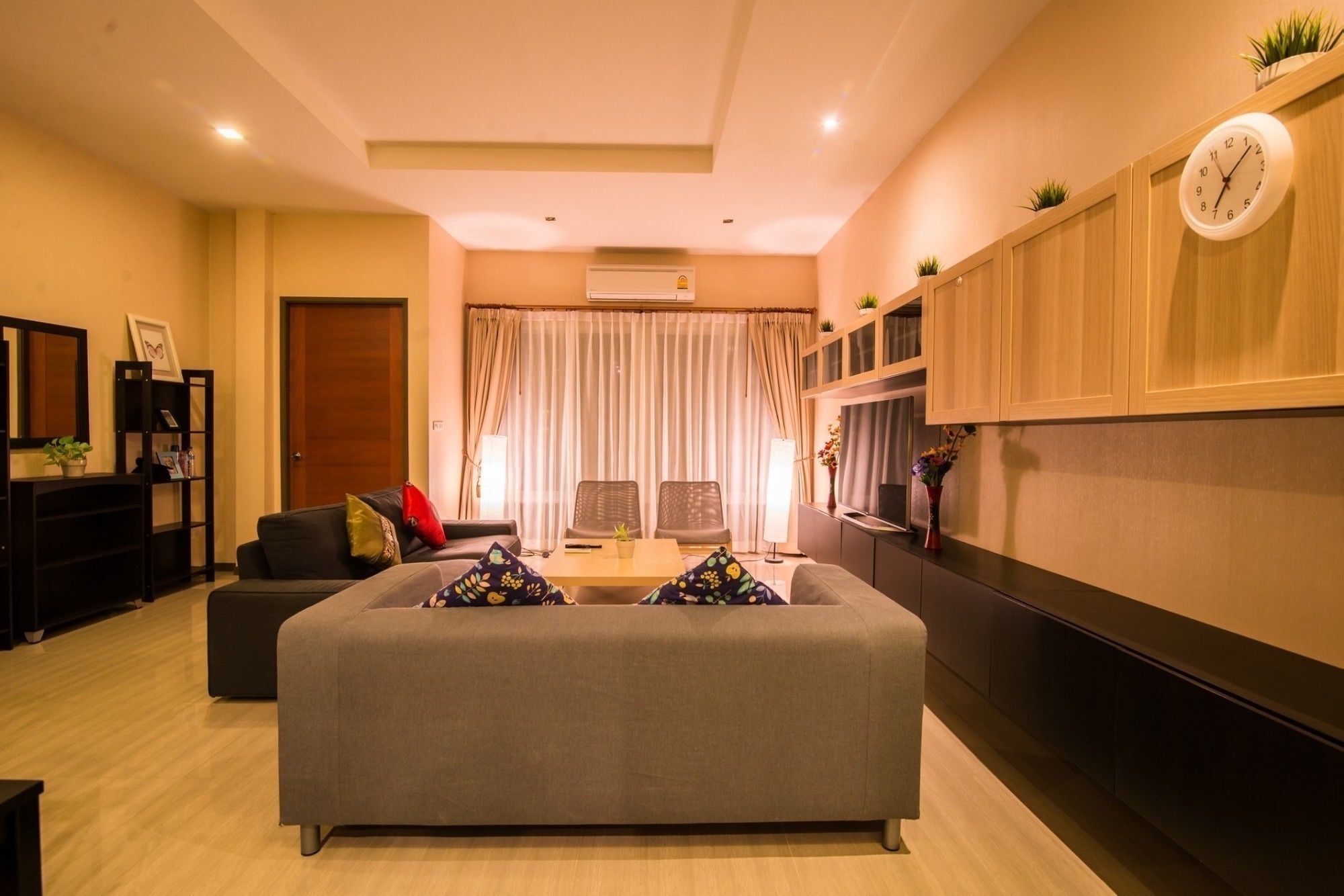 The Deluxe Modern Pool Villa *