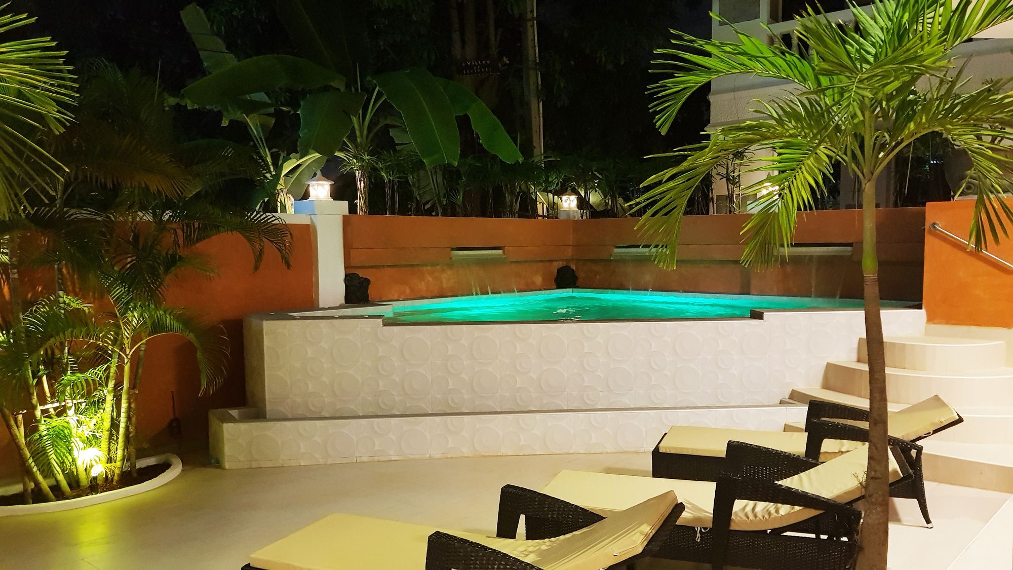 Yailand Luxury Pool *