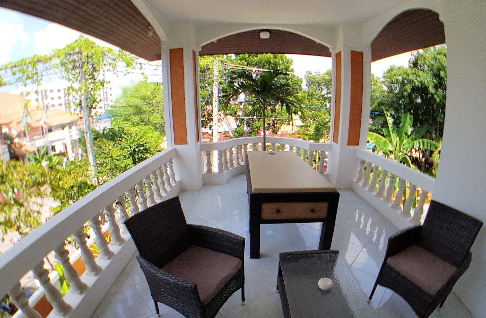 Pangsapuri Yailand Luxury Pool *