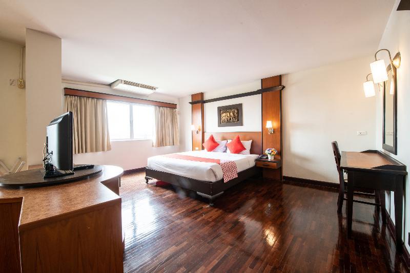 Hotel Piyada By Techotels - Guest Friendly - Near To Beach, Famous Walking Street - Night Clubs , Bars & Discos