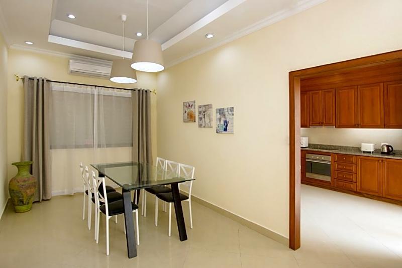 Avoca Pool Villa *