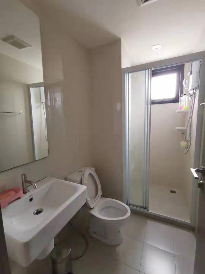 Apartment The Base Thai *