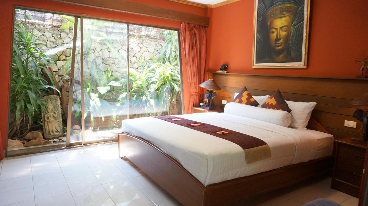 Leprive Hotel