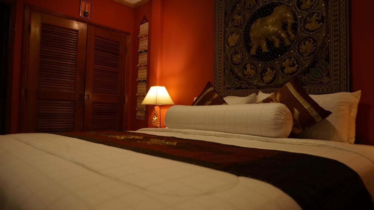 Leprive Hotel 2*