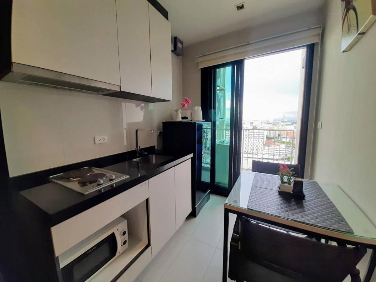 The Base By Nana Apartment Pattaya
