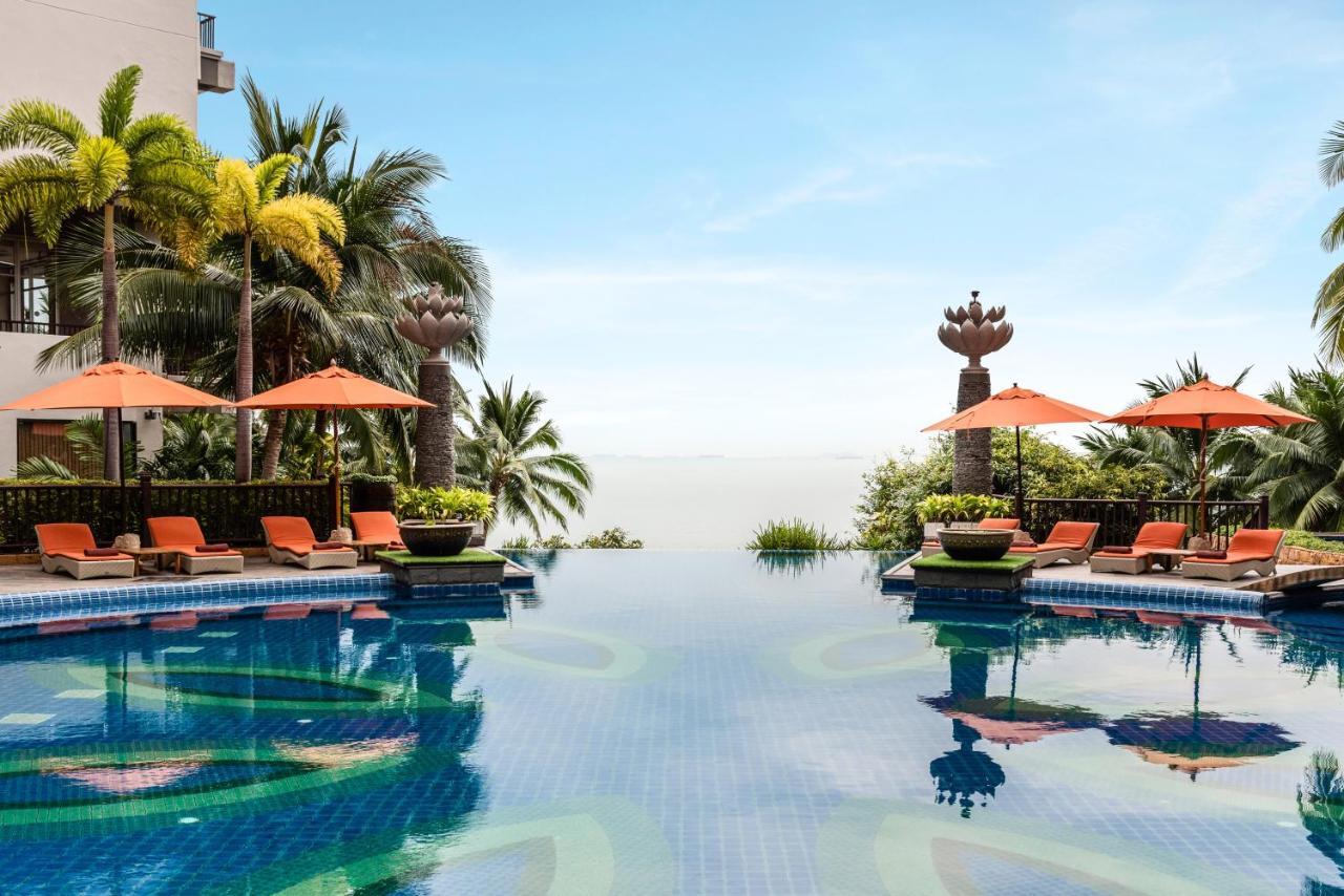 Garden Cliff And Pattaya