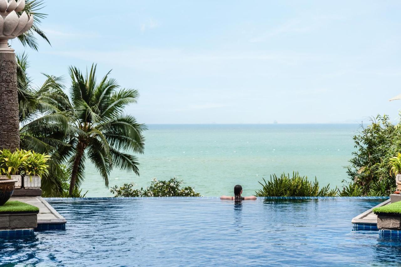 Resort Garden Cliff And Pattaya