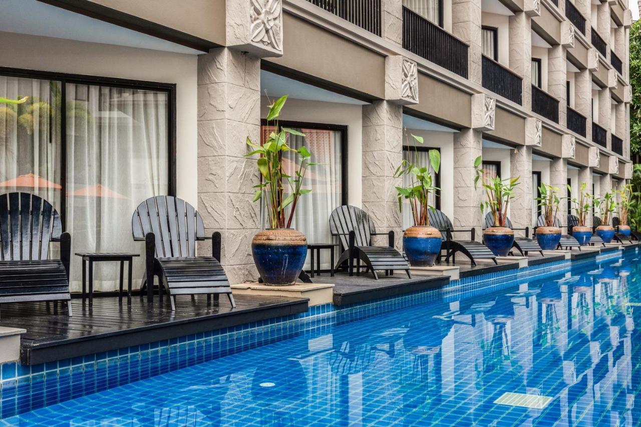 Garden Cliff And Pattaya