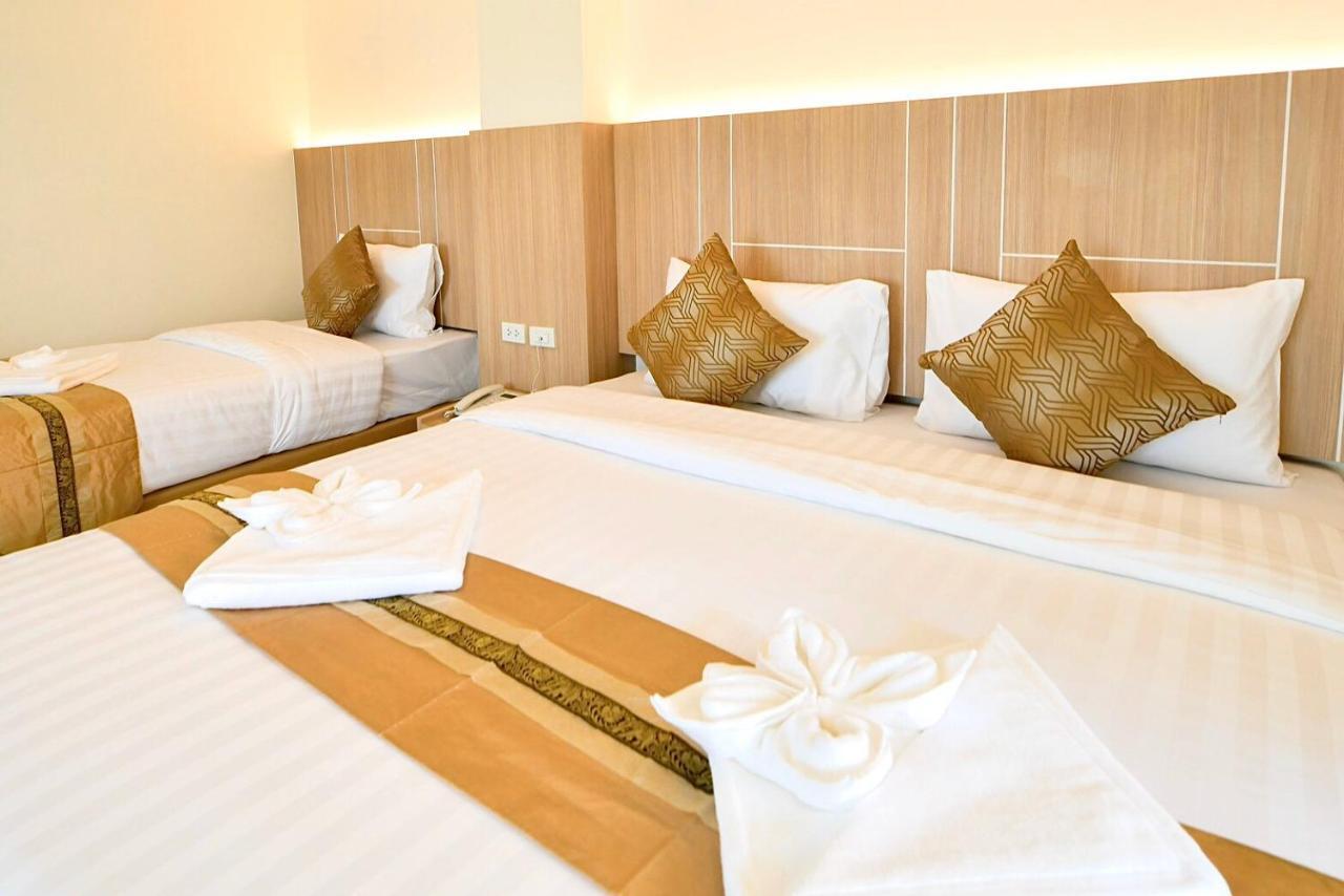 Iris Palace Hotel Pattaya