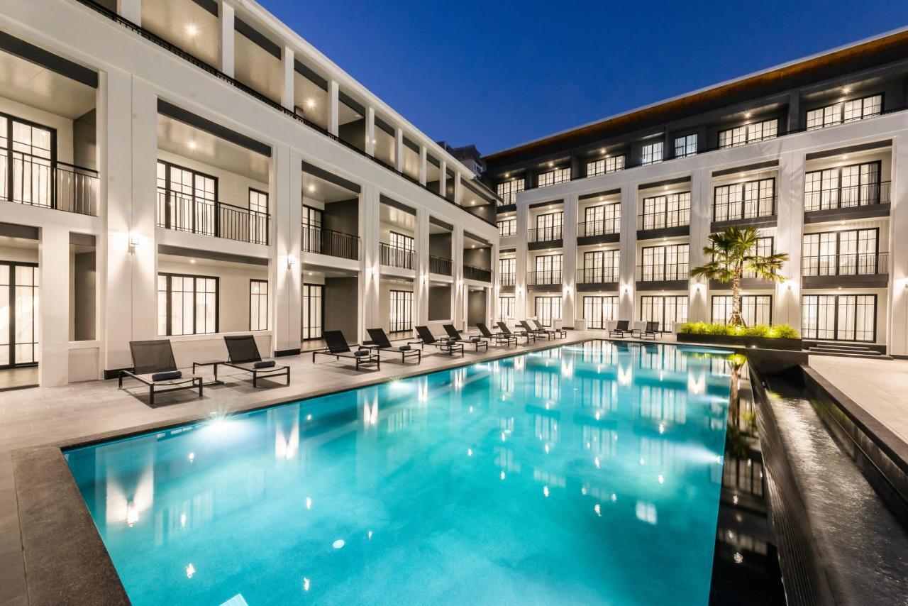 One Patio - Sha Extra