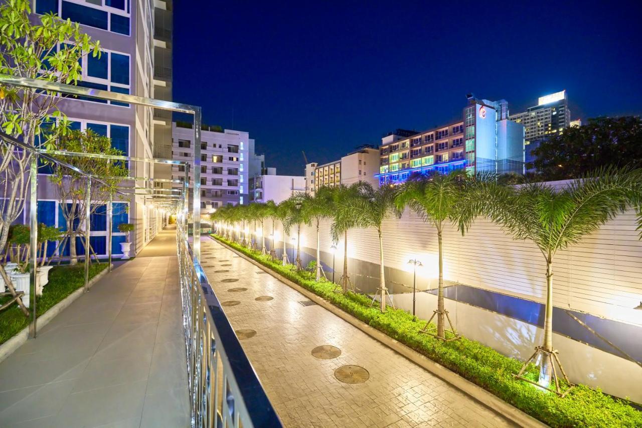 Grand Avenue By Tech * Pattaya