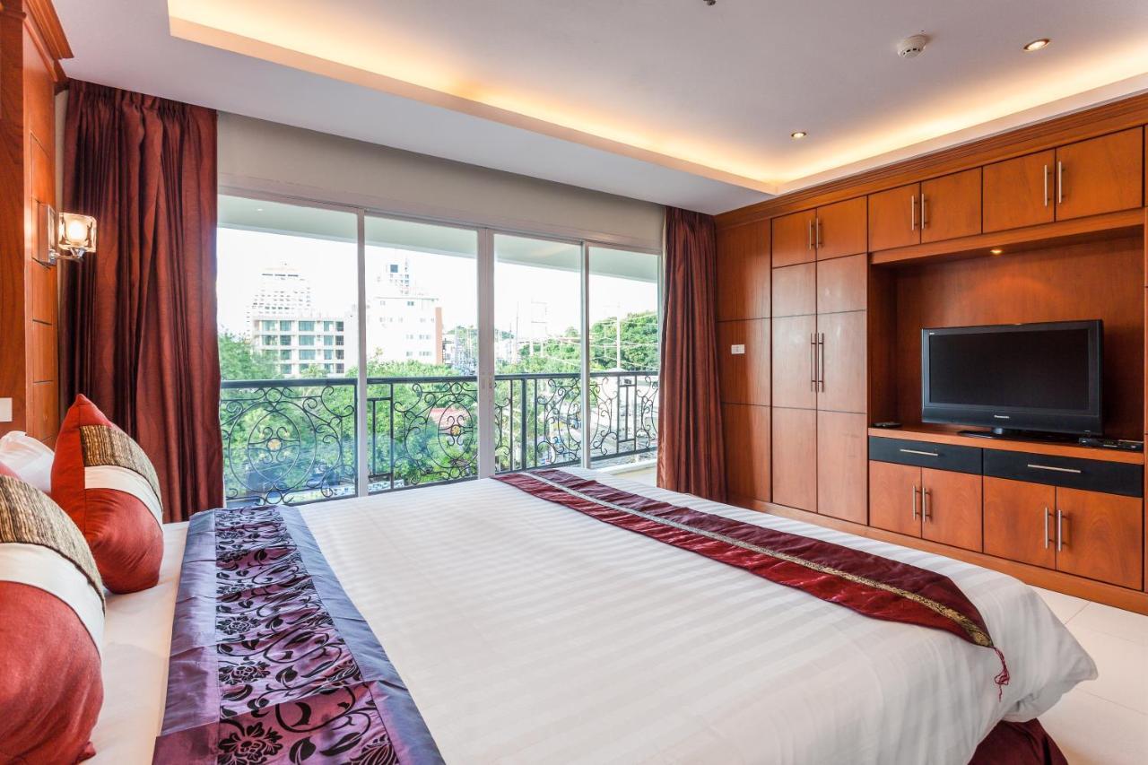 Hotel Tara Court 3*