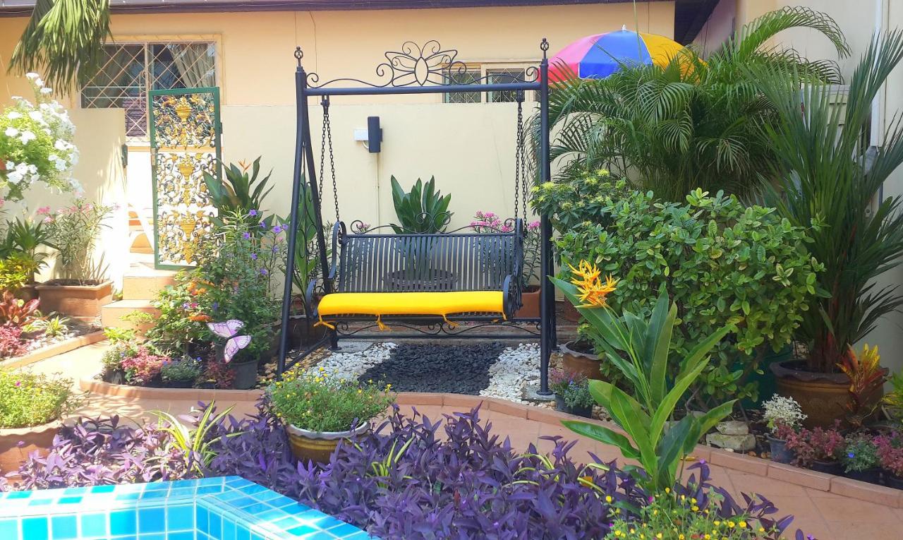 Butterfly Garden Boutique Residences By Frasier, A Lifestyle Destination And 1 To 3 Bedroom Units, 2 Full Bathrooms, Rain Shower, Bath, Complete Kitchen, Staff 24-7,fast Fiber Optic Wifi, 55