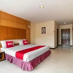 Hotel Oyo 882 The Moonlight Serviced Pattaya