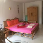 View Talay 1b By Dao Bed & Breakfast