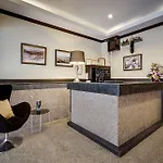 โรงแรม เดอะ แอมเบียนซ์ โฮเทล Pattaya