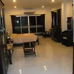 Oceans 7 Beach Guesthouse