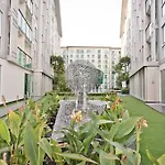 Getaway Studio In City Center Residence