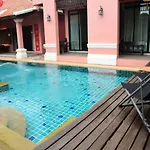 Villa พระตำหนักวิลล่า 10 ห้องนอน พร้อมสระว่ายน้ำส่วนตัว *