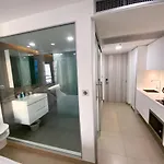 อพาร์ทเม้น Sands Seaview 49