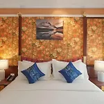 Floral - Dolphin Circle Resort