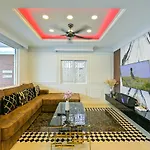 4Bd Pool Villa Pattaya With Jacuzzi - Exquisite Pool Villa A