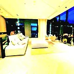 Apartment The Base *