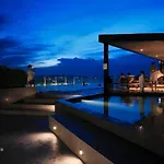 The Base Central Pattaya -Luxury Condo -Free Wifi