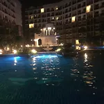 Arcadia Beach Continental